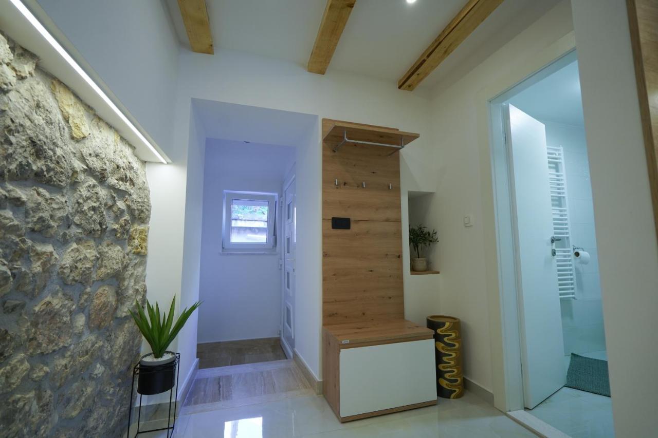 Apartment Ispod Ure Sinj Exterior foto