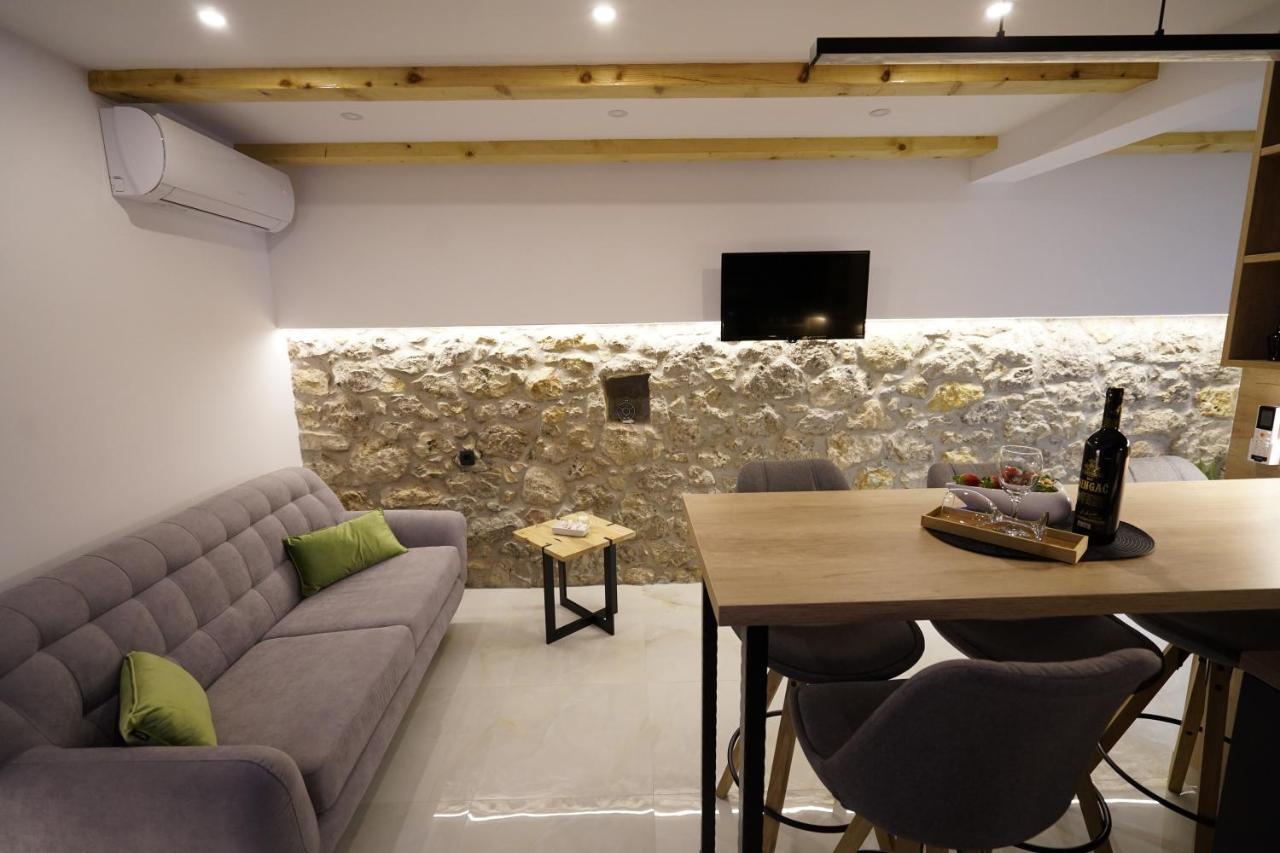 Apartment Ispod Ure Sinj Exterior foto