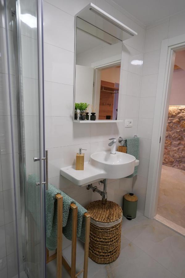 Apartment Ispod Ure Sinj Exterior foto